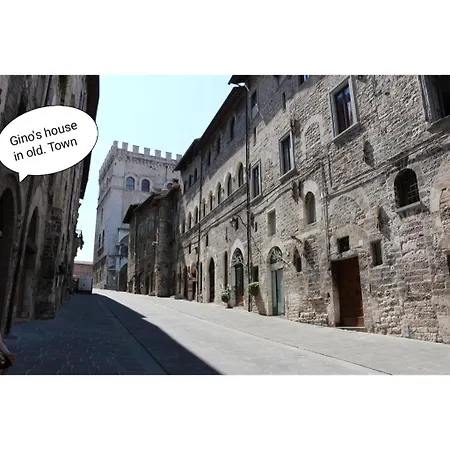 Gino's House In Old Town - Locazione Turistica גוביו