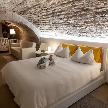 Gino's House In Old Town - Locazione Turistica *