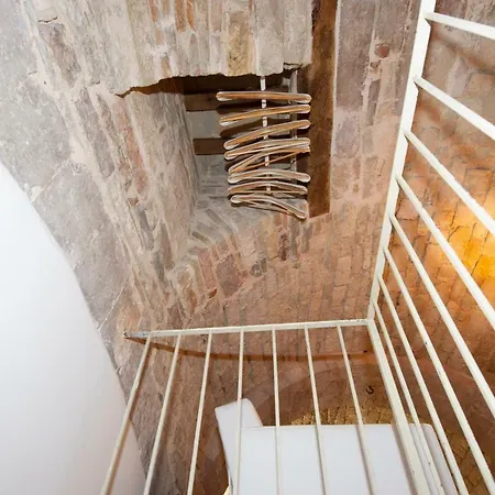 بيت للعطل Locazione Turistica Gino'S House In Old Town